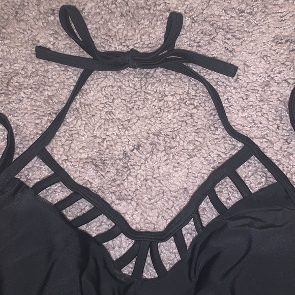 Target swim suit top - Picture 2 of 4